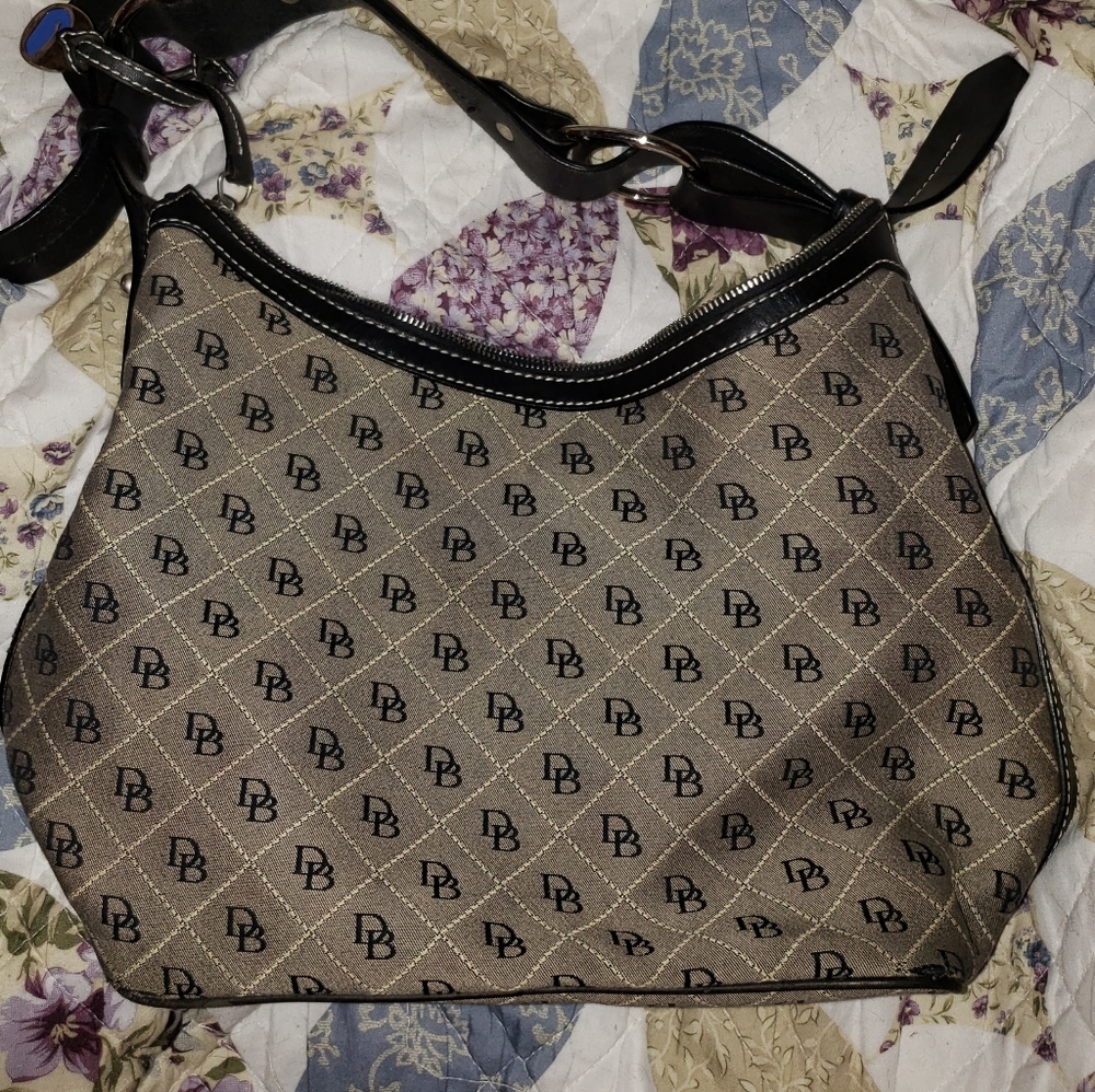 Dooney & Bourke signature shoulder bag